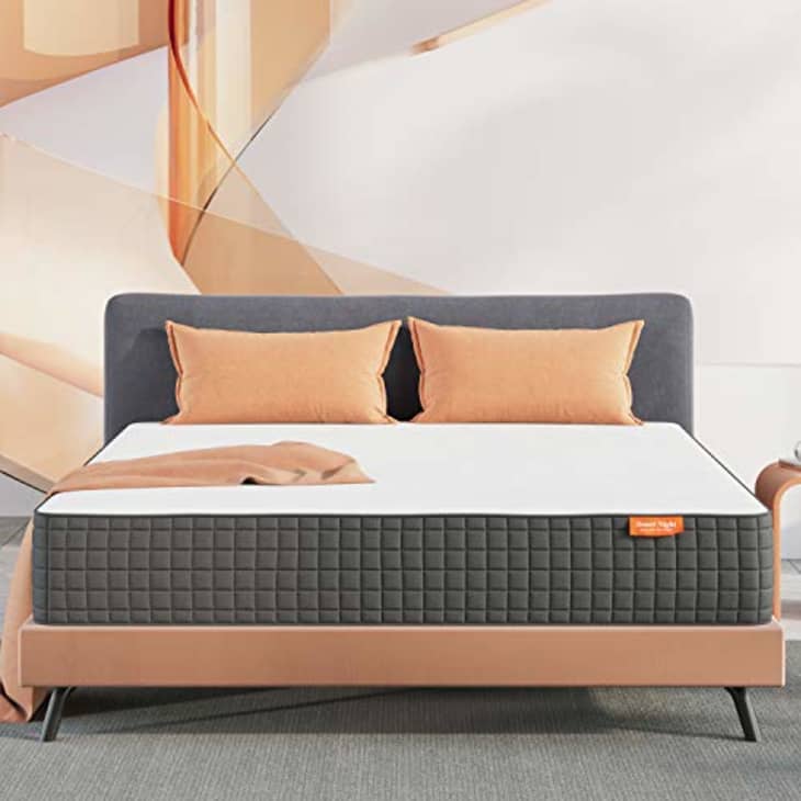 Amazon Prime Day Mattress Deals 2021 Casper, Tuft & Needle, Sweetnight Apartment Therapy